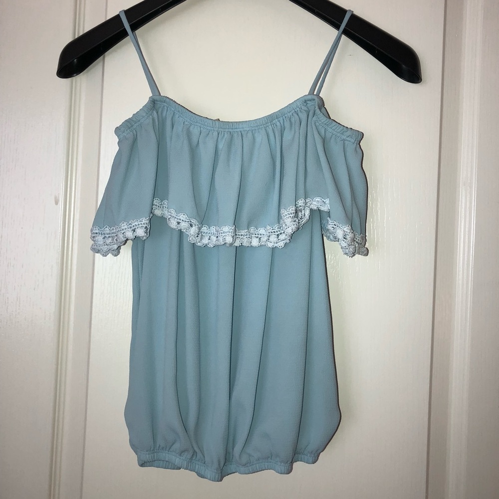 blue blouse